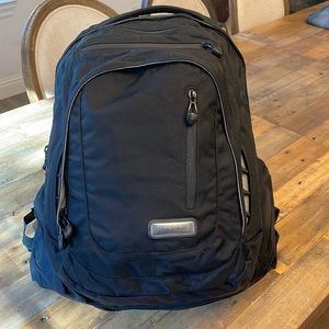 Jansport JSWRKS backpack EUC black padded straps structured back many pockets!